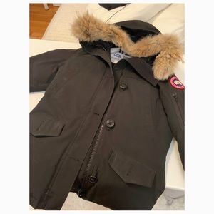Canada Goose 2530L Size: M
